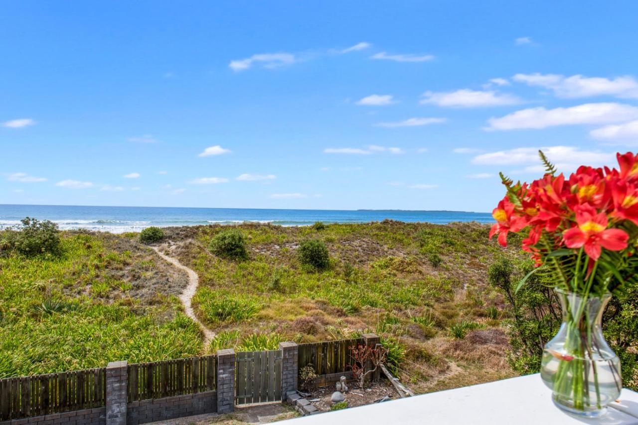 Oceanside Bach - Mount Maunganui Holiday Home ภายนอก รูปภาพ