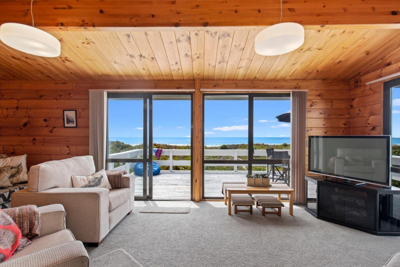 Oceanside Bach - Mount Maunganui Holiday Home ภายนอก รูปภาพ