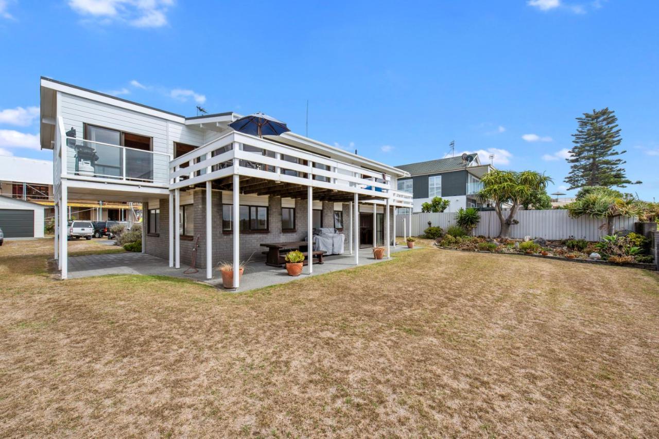 Oceanside Bach - Mount Maunganui Holiday Home ภายนอก รูปภาพ