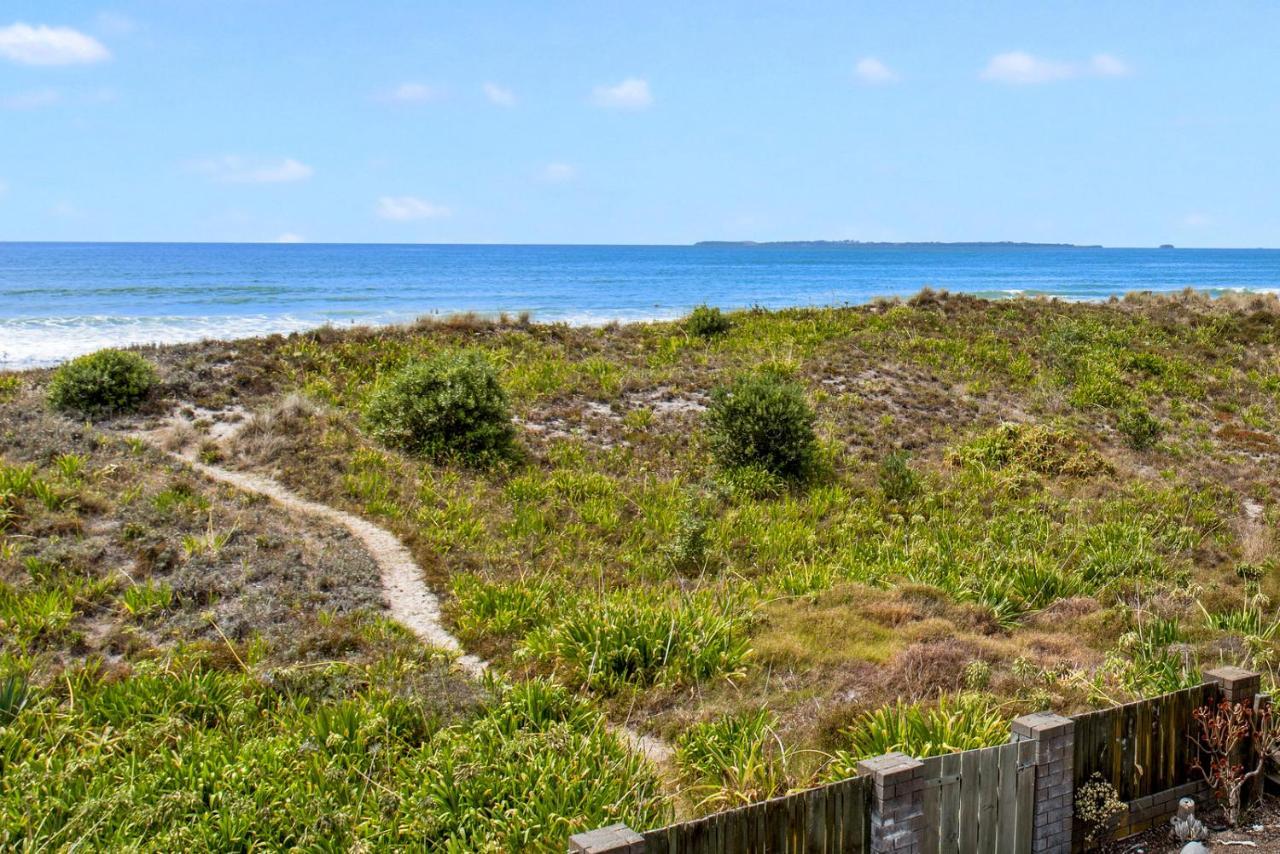 Oceanside Bach - Mount Maunganui Holiday Home ภายนอก รูปภาพ